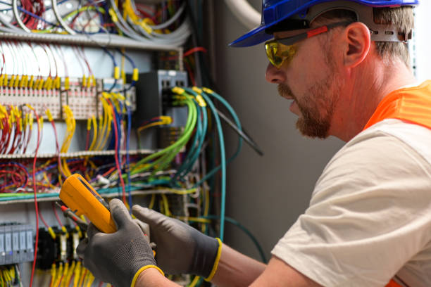 Best Electrical Contractors for Businesses  in Flordell Hills, MO